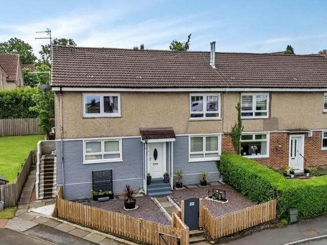 Flat for sale in Auchenback, Barrhead