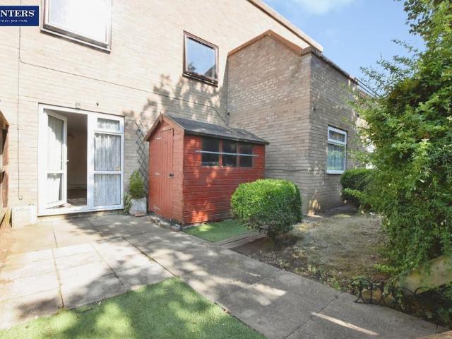 Flat for sale in Frodingham, Dragonby