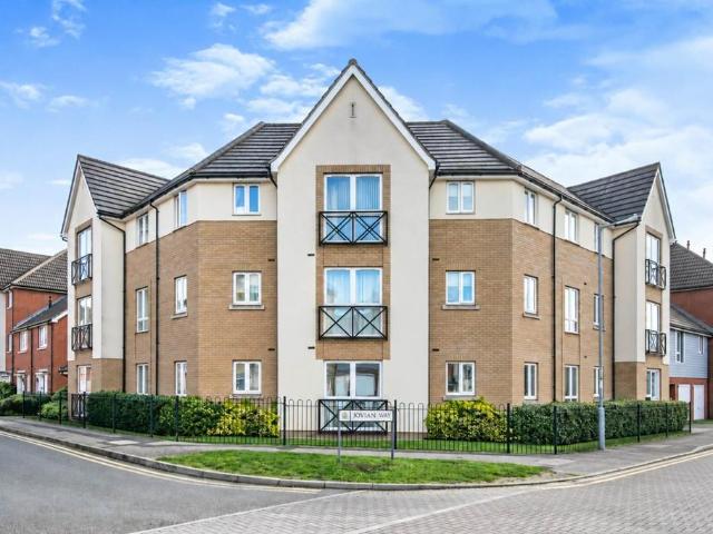 Flat for sale in Westbourne, Key Street
