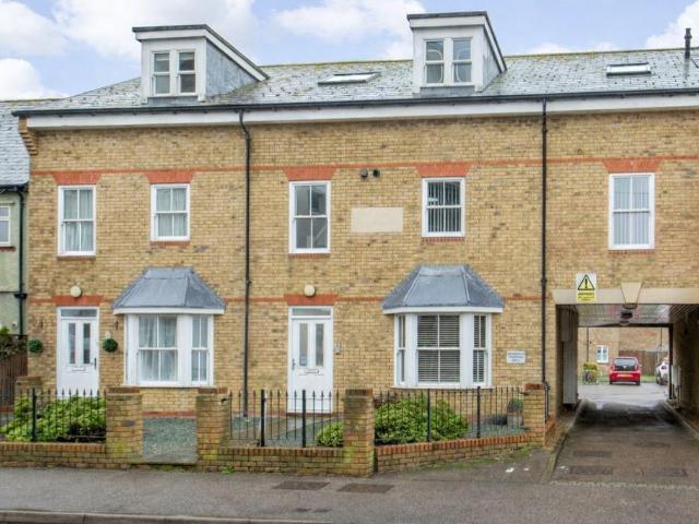 Flat for sale in Eddington, The Bridge