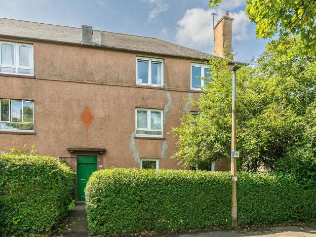 Flat for sale in Hutchison, Slateford