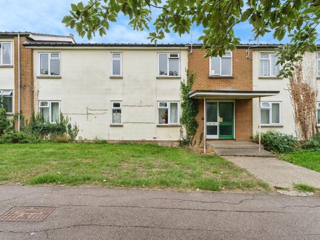 Flat for sale in Barway, Cambridgeshire