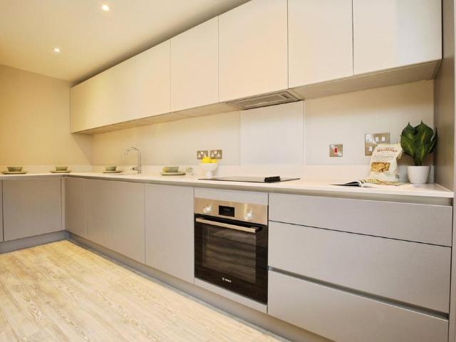 Flat for sale in Enborne, West Berkshire