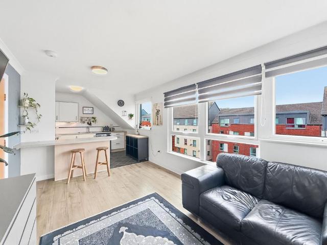 Flat for sale in Muirhouse, City of Edinburgh