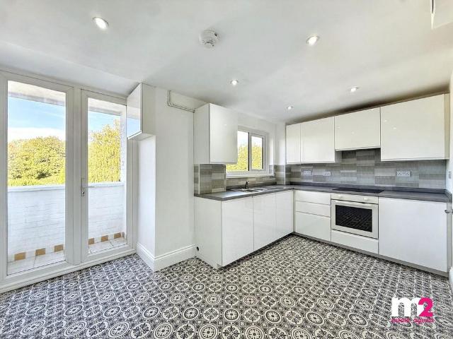Flat for sale in Stelvio, Newport