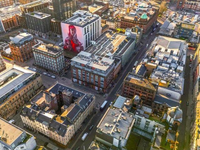 Flat for sale in Merchant City, Scotland