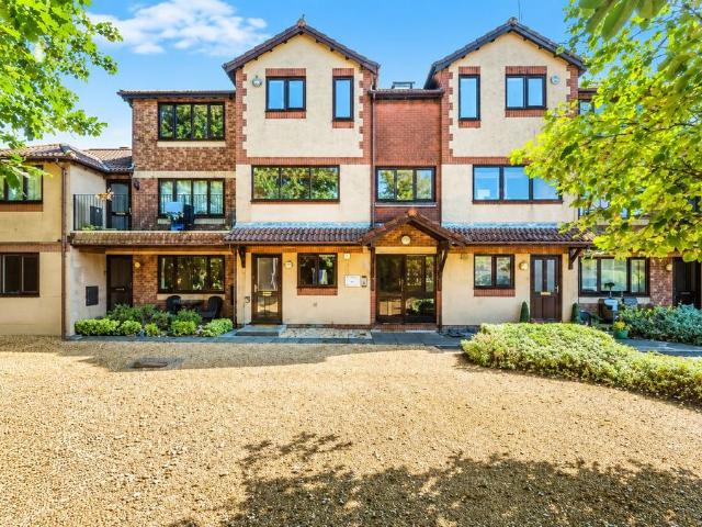 Flat for sale in Bitterne Manor, City Of Southampton