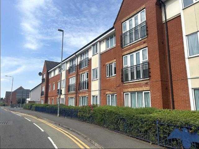 Flat for sale in Loughborough, Charnwood