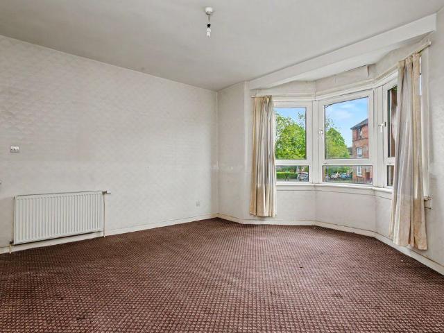 Flat for sale in Blawarthill, Glasgow