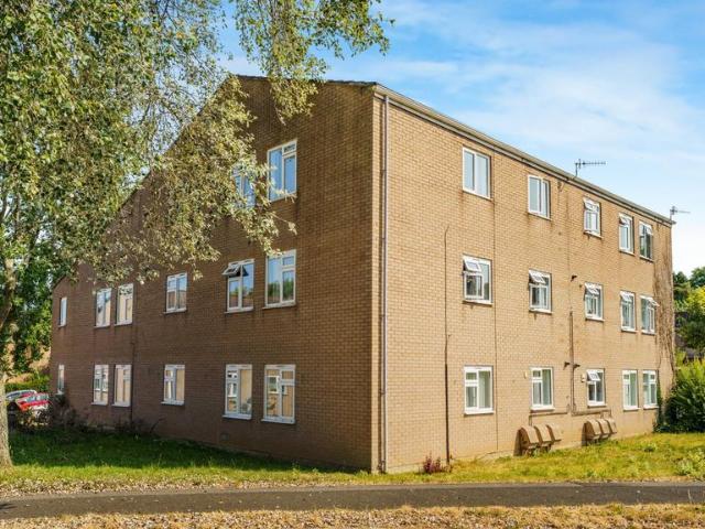 Flat for sale in Deer Park, Mount Wise