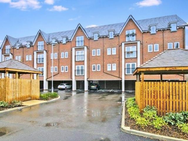 Flat for sale in Chapelford, Warrington