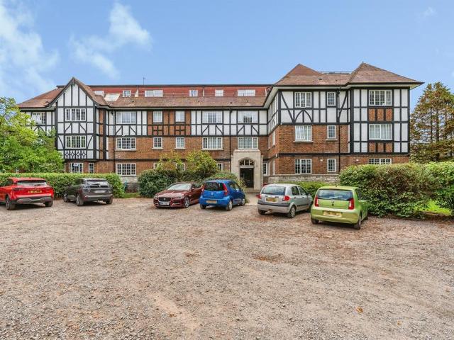 Flat for sale in Western Docks, Southampton