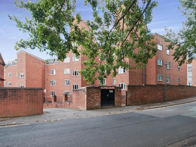 Flat for sale in Ladywood, West Midlands