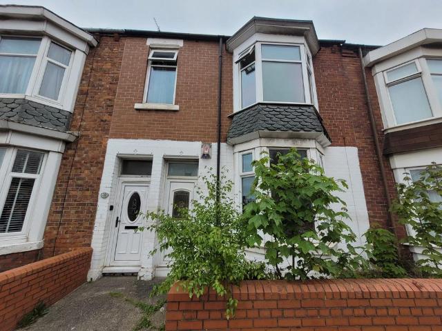 Flat for sale in Westoe, South Shields