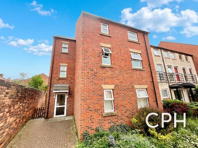 Flat for sale in Falsgrave, Kepwick