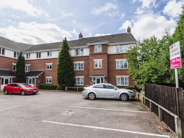 Flat for sale in Loundsley Green, East Midlands
