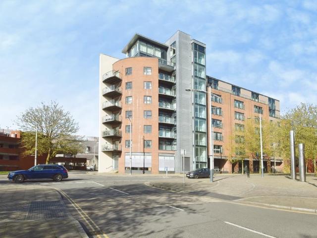 Flat for sale in Mount Pleasant, Nangreaves