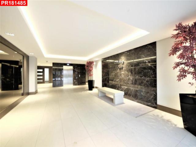 Flat for sale in Colindale, Greater London