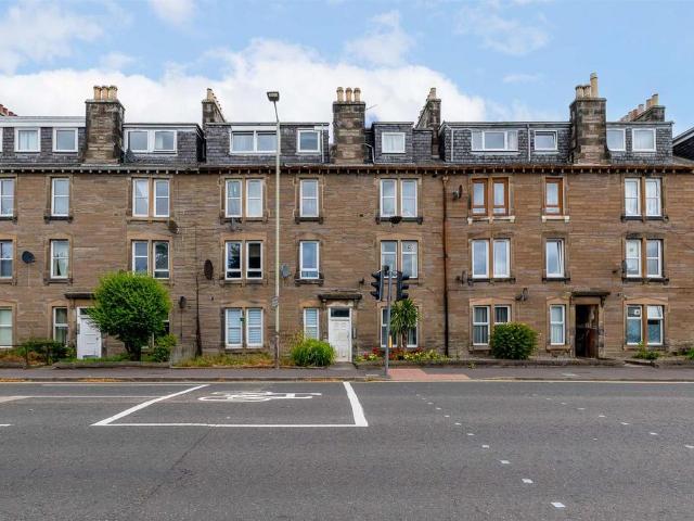 Flat for sale in Moneydie, Scotland