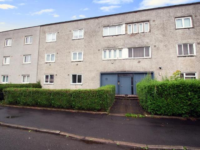 Flat for sale in Crookston Home, Scotland