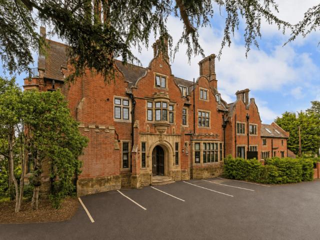 Flat for sale in Trench Wood, Bourne Vale