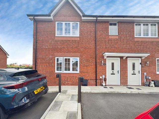 Flat for sale in Roby Mill, Lancashire