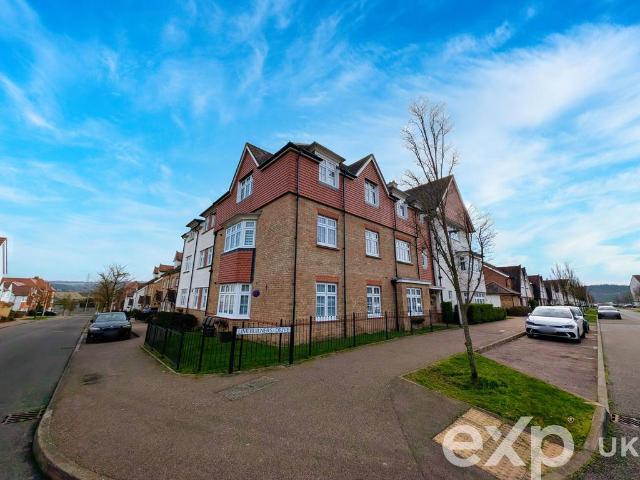 Flat for sale in North Halling, Halling