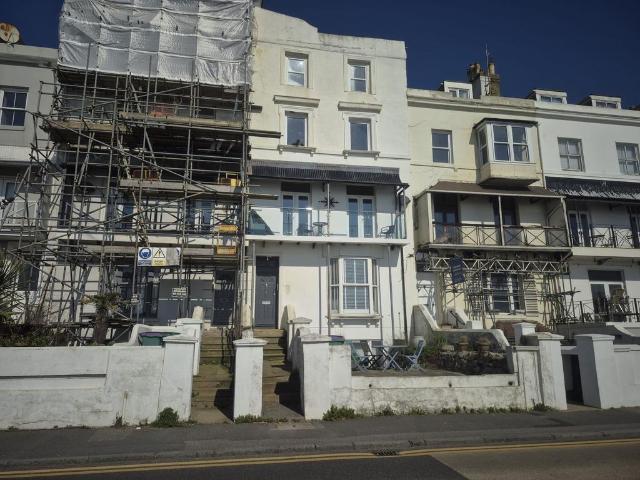 Flat for sale in Golden Valley, Folkestone