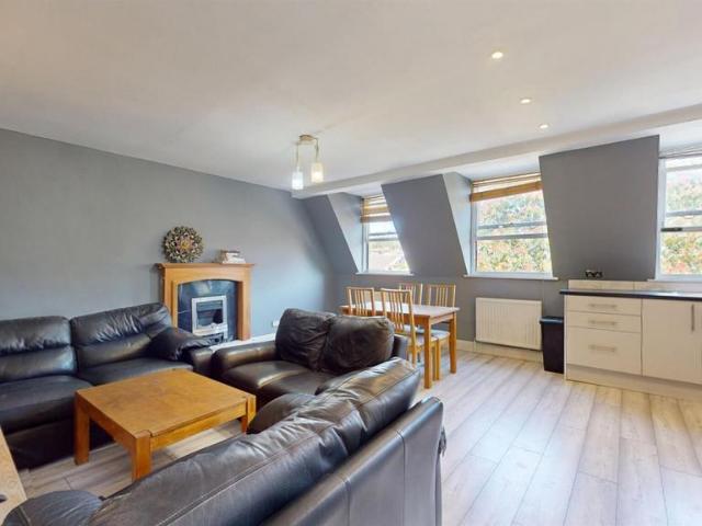 Flat for sale in Notting Hill, Greater London