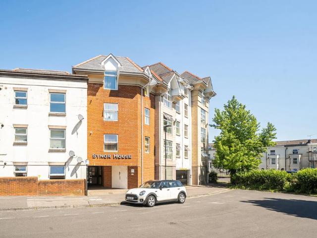 Flat for sale in Bevois Town, City Of Southampton
