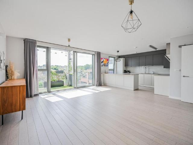 Flat for sale in Crouch End, Greater London