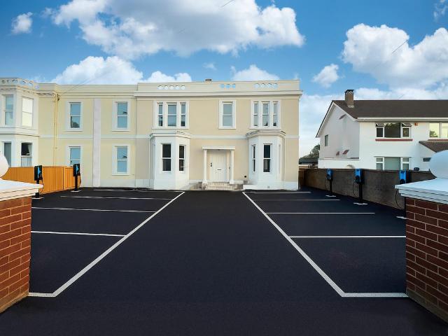 Flat for sale in Weston-super-mare, North Somerset