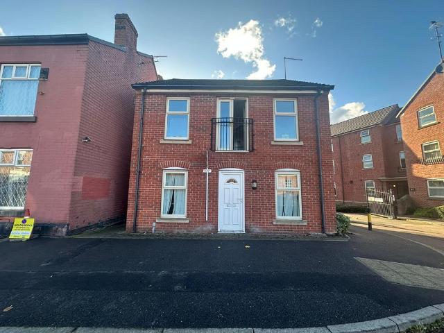 Flat for sale in Moscar Cottages, Sheffield
