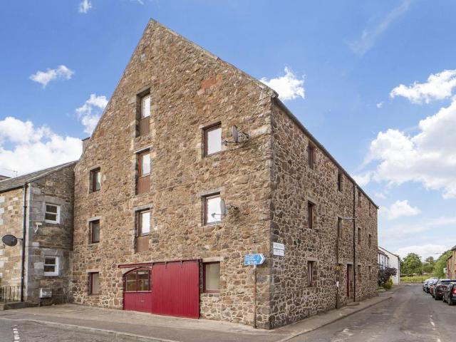 Flat for sale in Haddington, Scotland