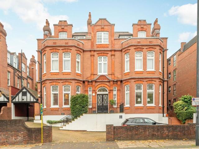 Flat for sale in London Borough of Camden, Greater London