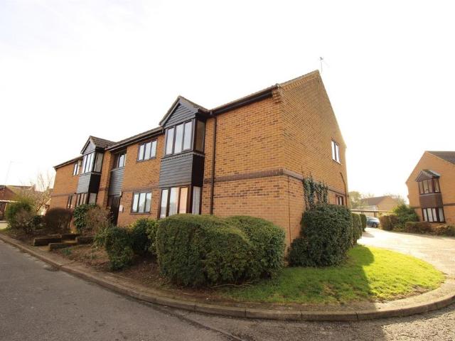 Flat for sale in Acle, Broadland