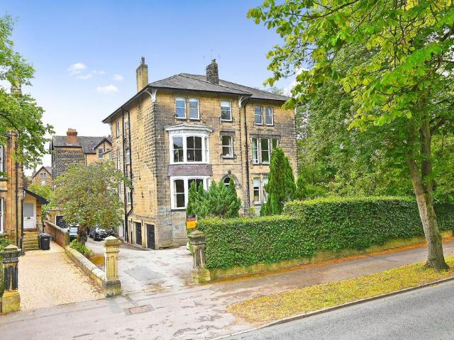Flat for sale in Rossett, Harrogate