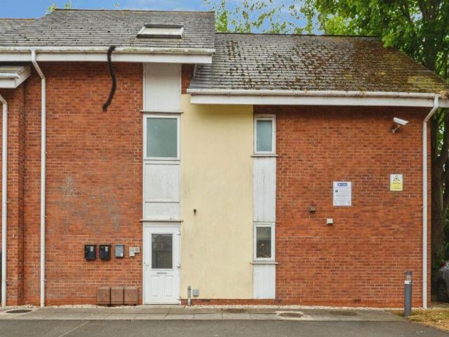 Flat for sale in Grimsby, North East Lincolnshire