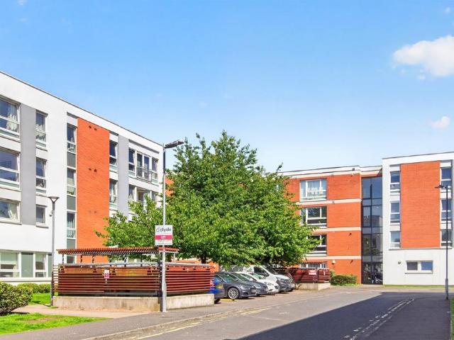 Flat for sale in Milnbank, Dennistoun