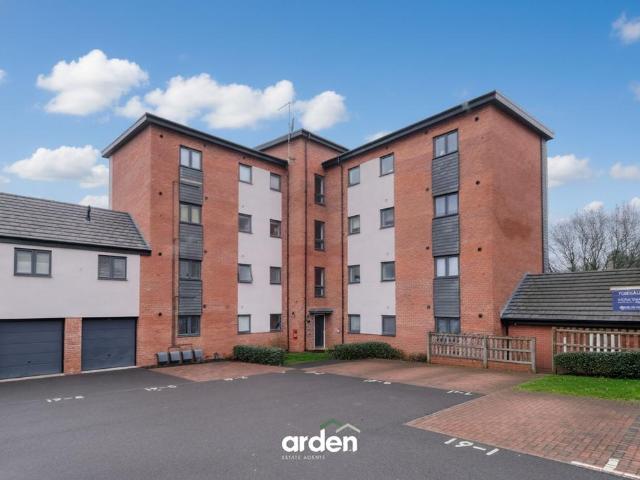 Flat for sale in Rednal, West Midlands