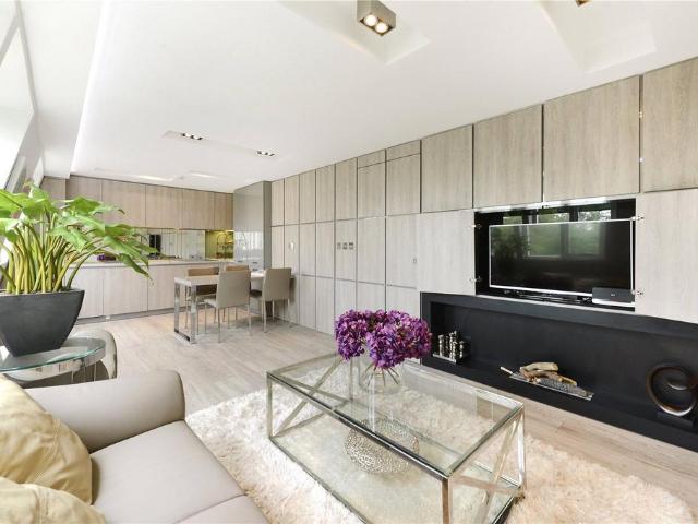 Flat for sale in Knightsbridge, Isle Of Man