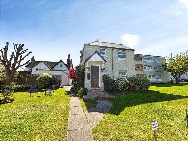 Flat for sale in Mottingham, Greater London