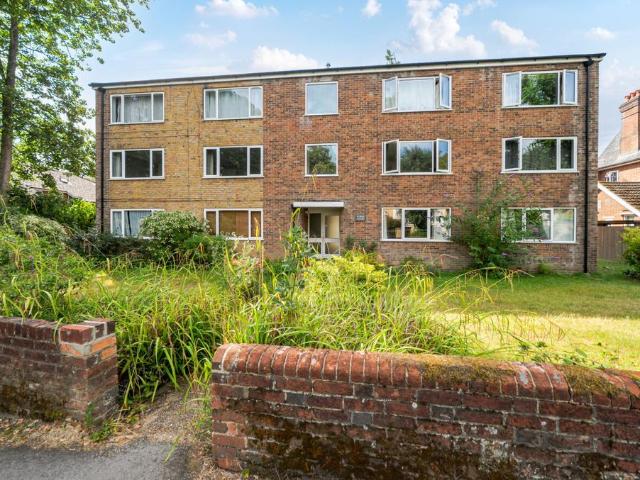 Flat for sale in Banister's Park, City Of Southampton