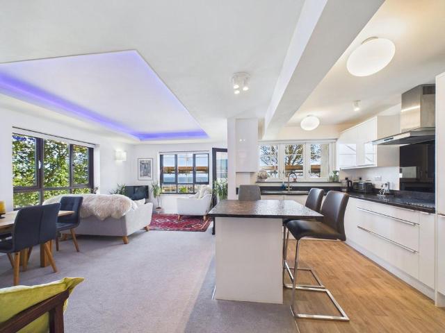 Flat for sale in Roundham, Paignton