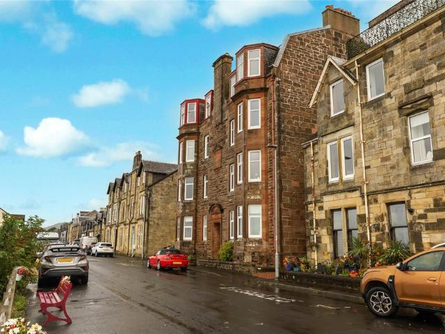 Flat for sale in Fairlie, Scotland