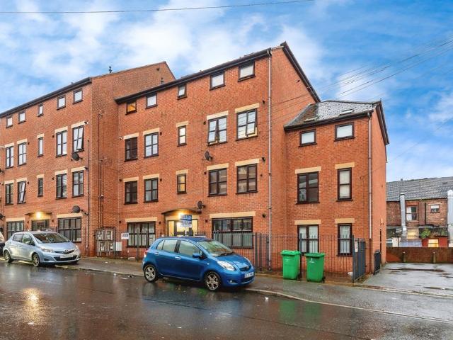 Flat for sale in Hyson Green, Haddon