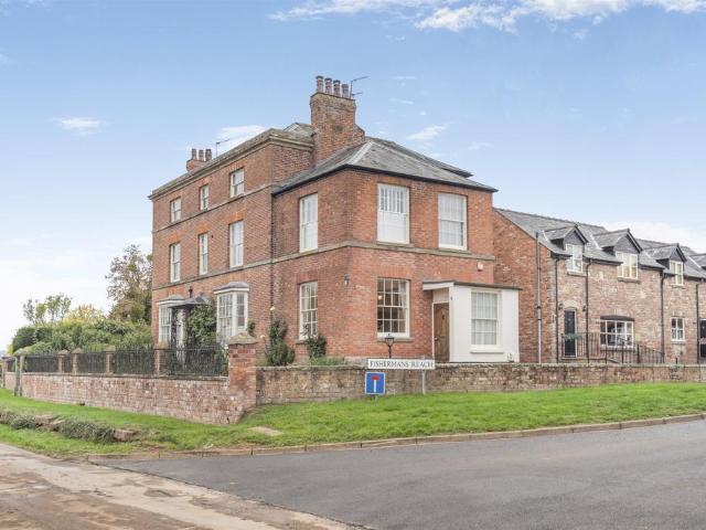 Flat for sale in Bridstow