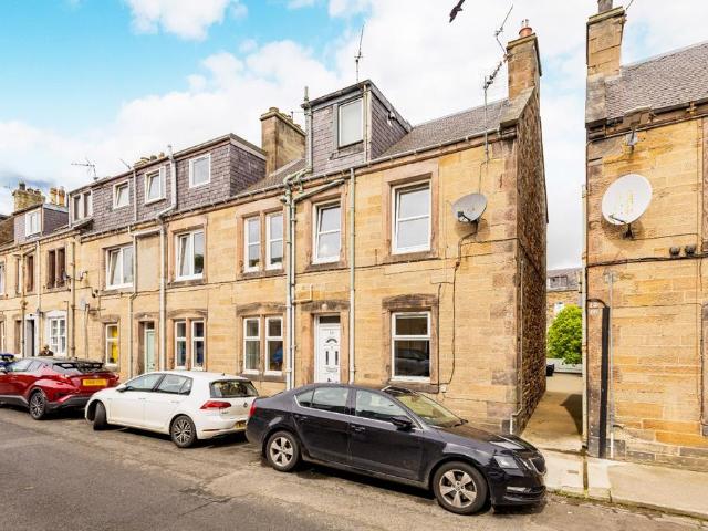 Flat for sale in Galashiels, Scotland