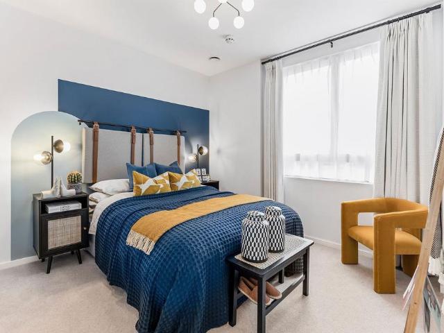Flat for sale in Greater London