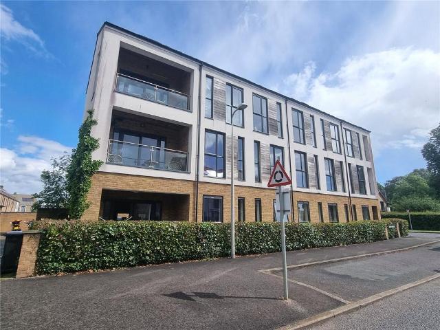 Flat for sale in Locking Parklands, Locking